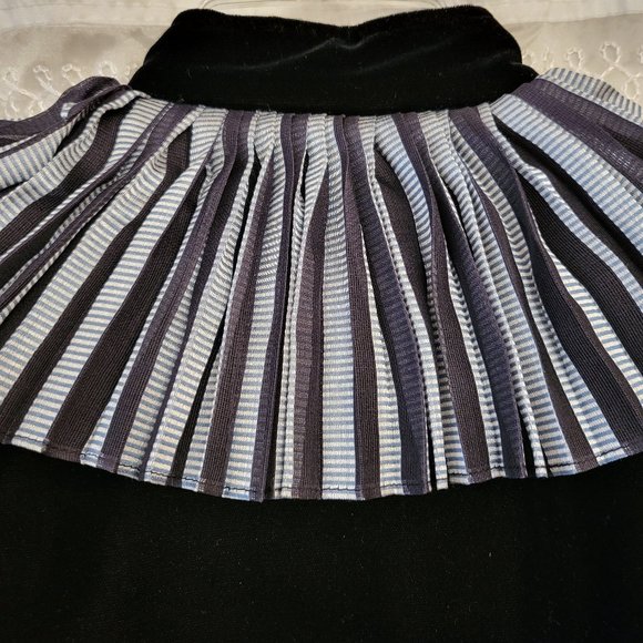 RARE Vintage Valentino Black Velvet Midi Dress, Italian size 44 - Picture 7 of 15